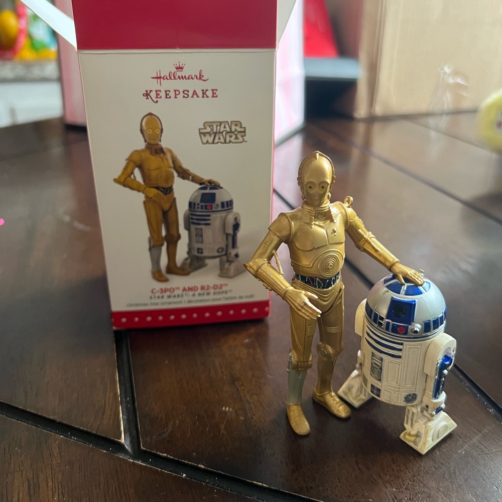 Hallmark 2015 C-3PO and R2D2 ornament